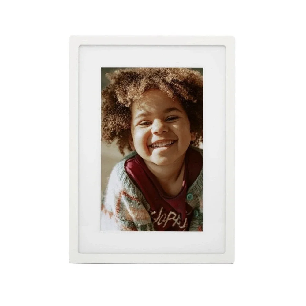 Skylight Frame WHITE 10 inch Wi-Fi Digital‎ Picture Frame NEW FACTORY SEALED